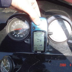 gps on boat 002.jpg