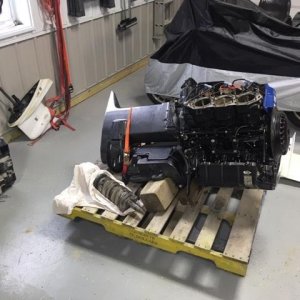 motor on pallet.jpg