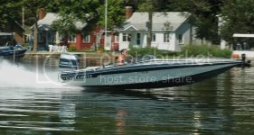 Flyin3.jpg Flyin3.jpg