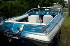 BOAT%20AND%20TRAILER%20001.jpg