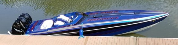 2800 dock closeup.jpg