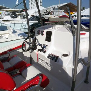 Checkmate 250 SFX Center Console at 2009 Miami Boat Show