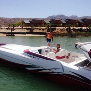 17634360_10208860140404850_295678927095696178_n