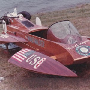 buttsoutriggerfront1985_zpsc66ec773