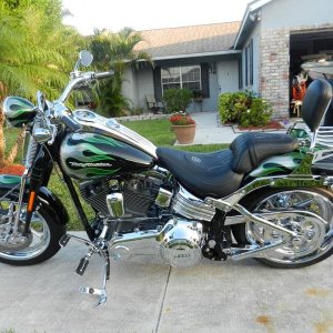 2009 CVO SOFTAIL SPRINGER LEFT.jpg