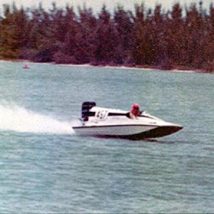 boat8270