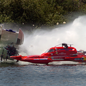 boat82
