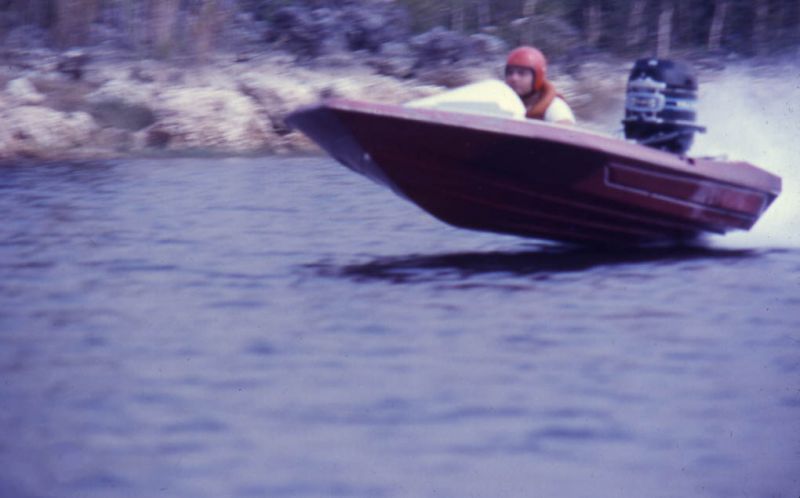13' Action Raceboat