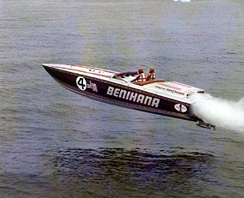 2622