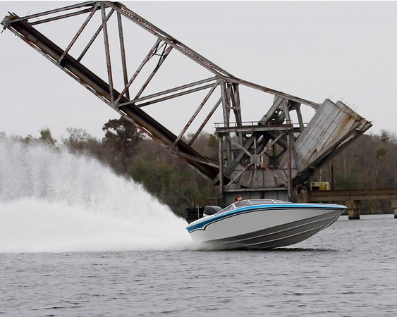 January 2007's Boat of the Month