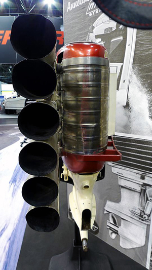 merc_6_cylinder