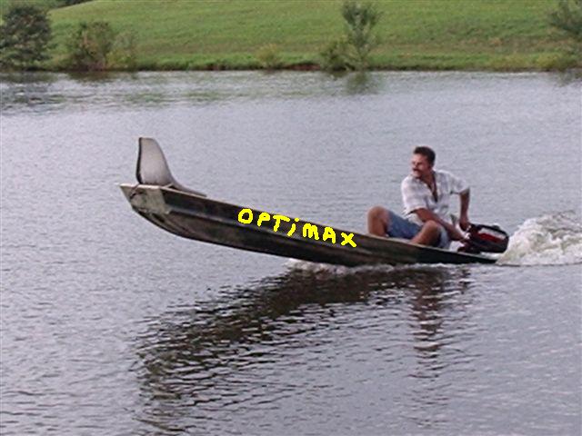 need_more_boat_001